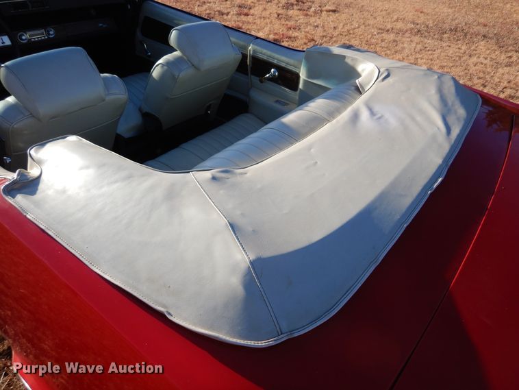 image for item JJ9852 1971 Oldsmobile Cutlass  convertible