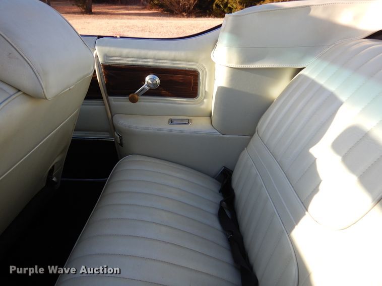 image for item JJ9852 1971 Oldsmobile Cutlass  convertible