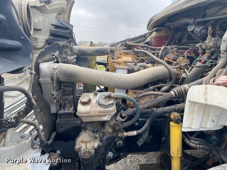 image for item JN9130 2007 Freightliner Business Class M2  street sweeper truck