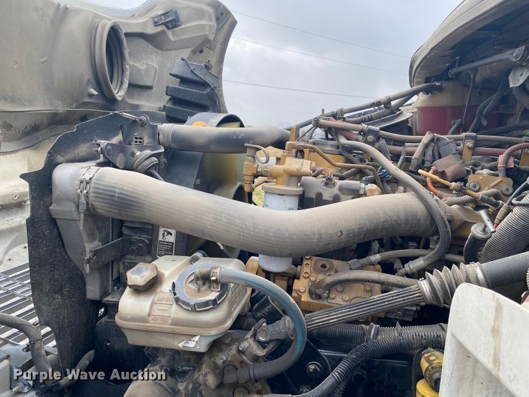 image for item JN9130 2007 Freightliner Business Class M2  street sweeper truck