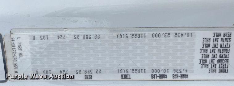 image for item JN9130 2007 Freightliner Business Class M2  street sweeper truck