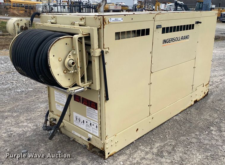 image for item JN9131 Ingersoll Rand R185  air compressor