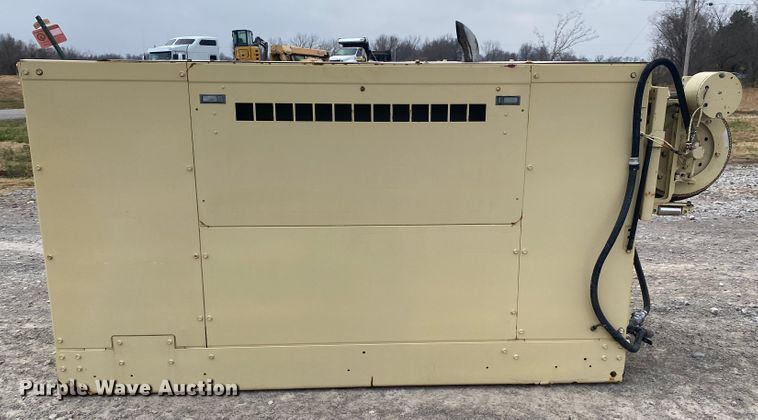 image for item JN9131 Ingersoll Rand R185  air compressor