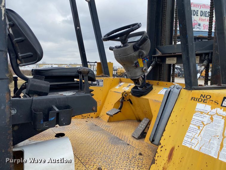 image for item JN9133 2004 Lift King LK8M42  forklift