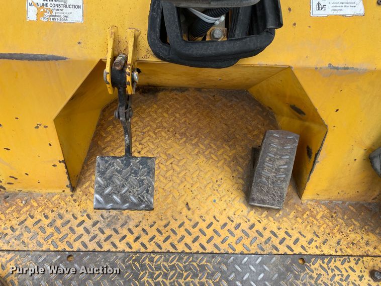 image for item JN9133 2004 Lift King LK8M42  forklift