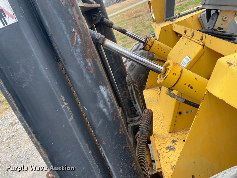 image for item JN9133 2004 Lift King LK8M42  forklift