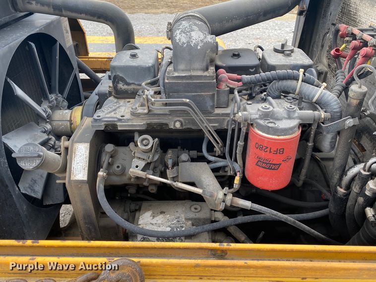 image for item JN9133 2004 Lift King LK8M42  forklift