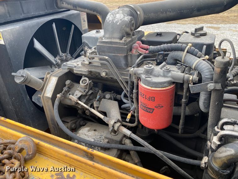 image for item JN9133 2004 Lift King LK8M42  forklift