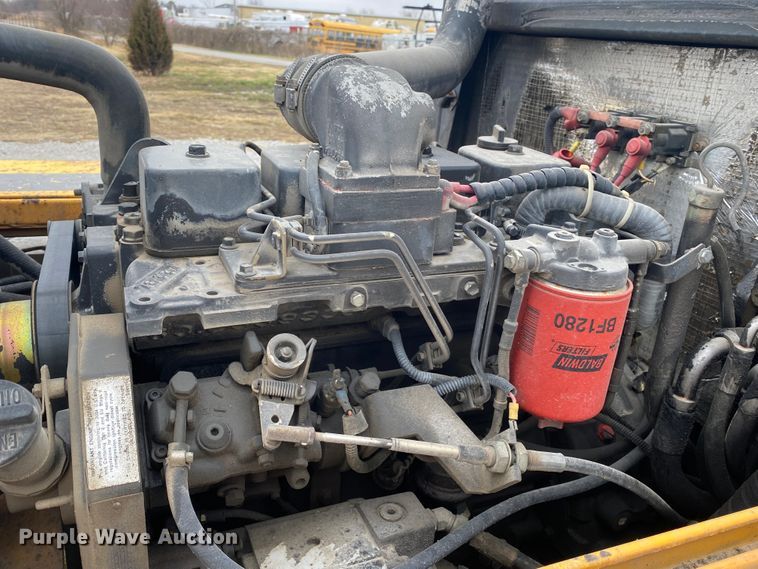 image for item JN9133 2004 Lift King LK8M42  forklift