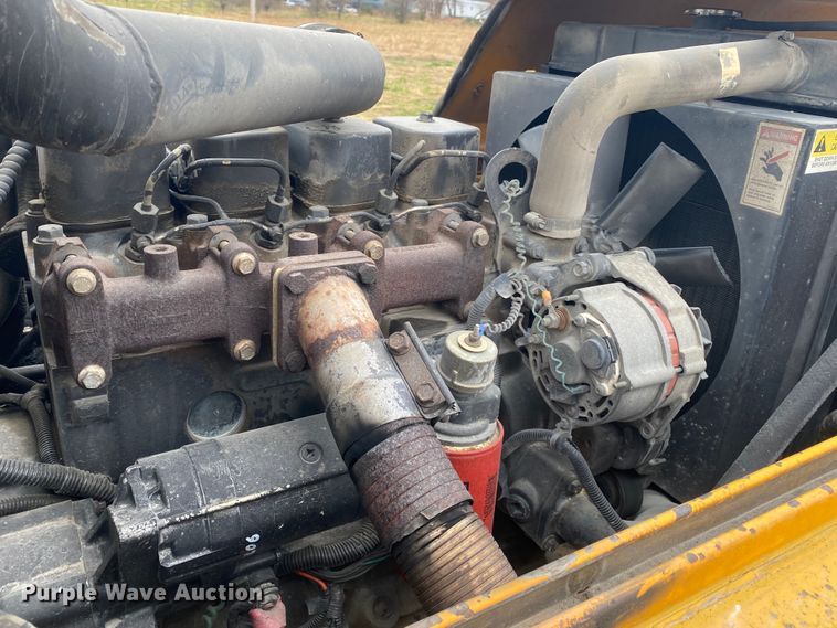 image for item JN9133 2004 Lift King LK8M42  forklift