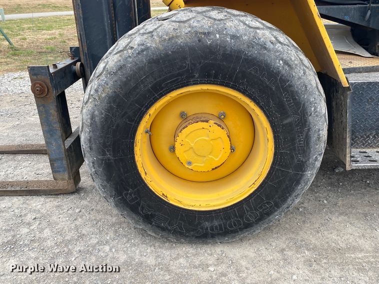 image for item JN9133 2004 Lift King LK8M42  forklift