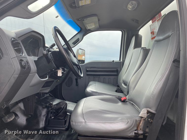 image for item JN9141 2012 Ford F750 Super Duty XL  box truck