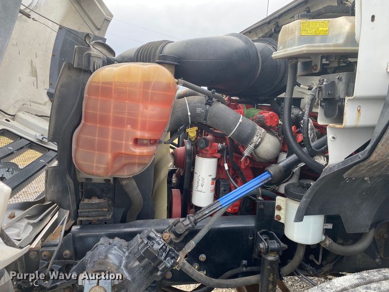 image for item JN9141 2012 Ford F750 Super Duty XL  box truck