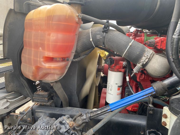 image for item JN9141 2012 Ford F750 Super Duty XL  box truck