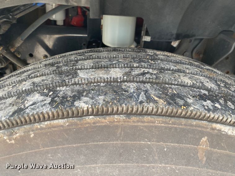 image for item JN9141 2012 Ford F750 Super Duty XL  box truck