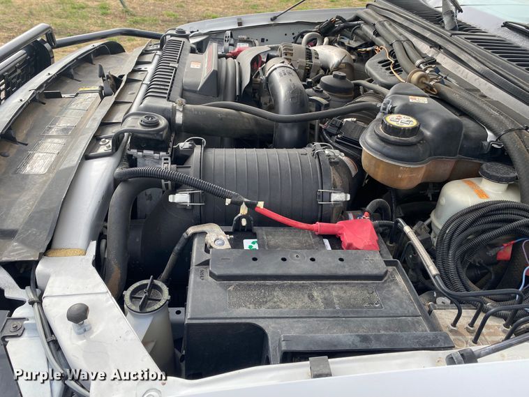 image for item JN9143 2006 Ford F550 Super Duty XL  box truck