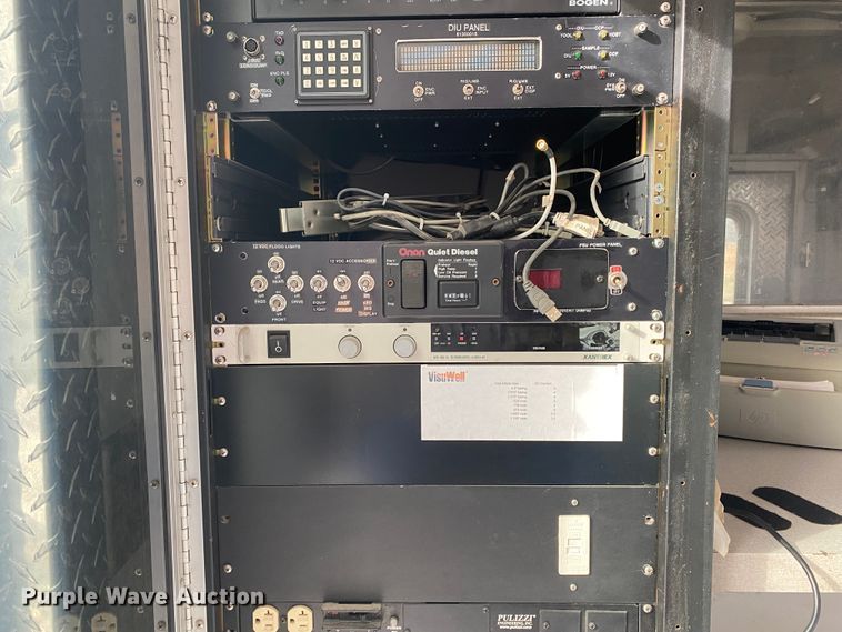 image for item JN9143 2006 Ford F550 Super Duty XL  box truck