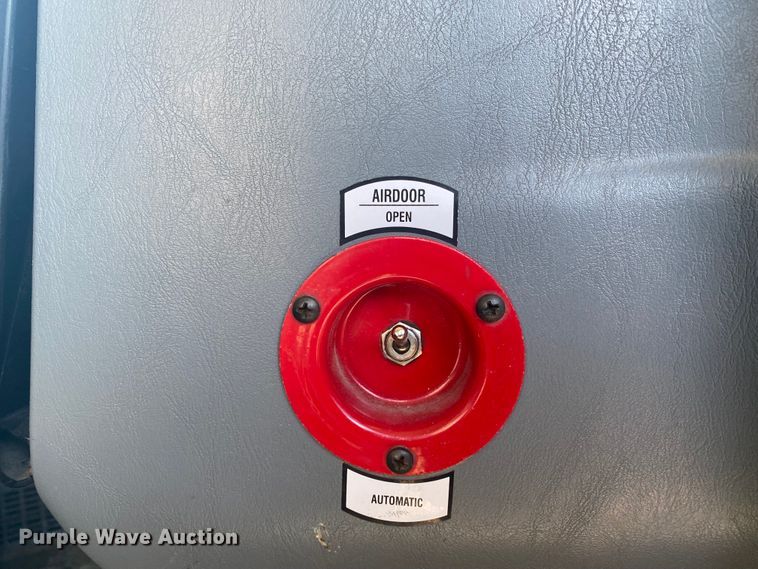 image for item JN9147 2011 IC  school bus