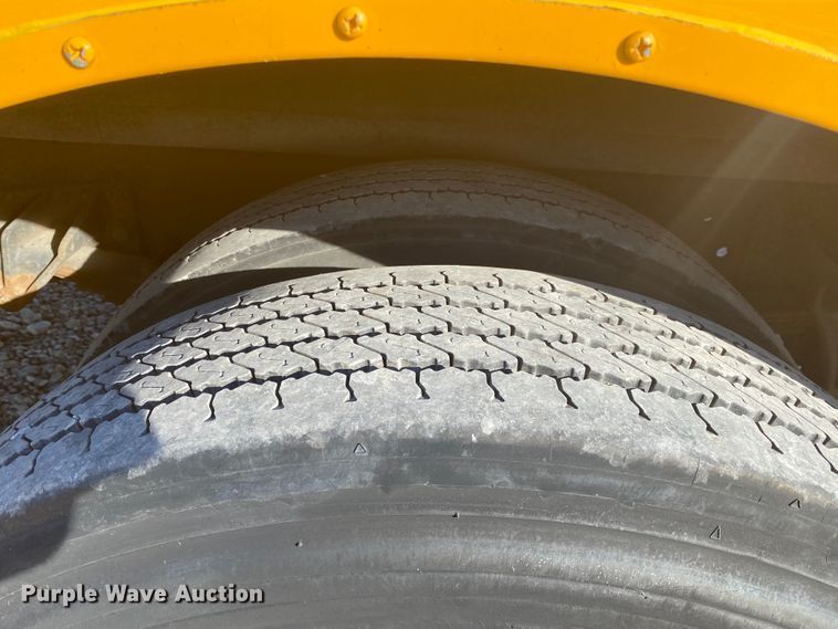 image for item JN9147 2011 IC  school bus