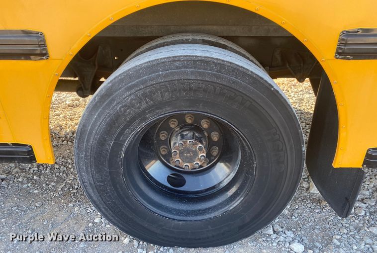 image for item JN9147 2011 IC  school bus