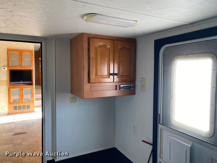 image for item JN9150 2008 Newmar X-Aire  toy hauler camper