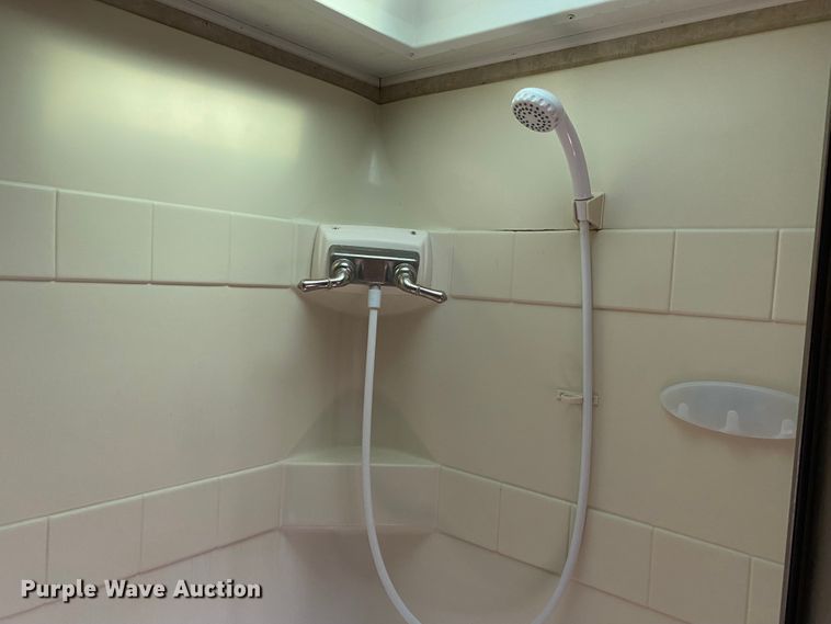 image for item JN9150 2008 Newmar X-Aire  toy hauler camper