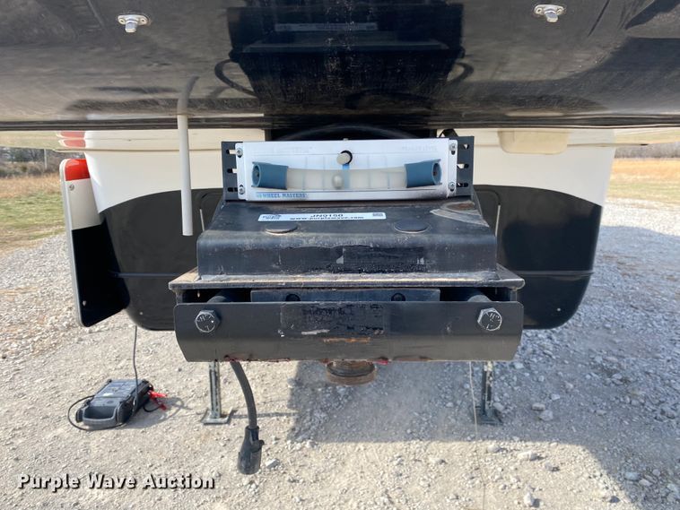 image for item JN9150 2008 Newmar X-Aire  toy hauler camper