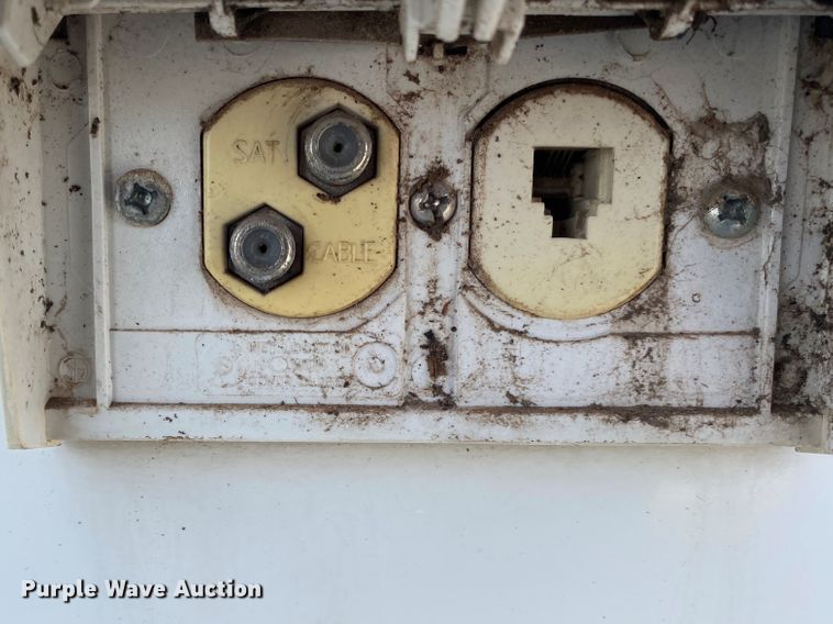 image for item JN9150 2008 Newmar X-Aire  toy hauler camper