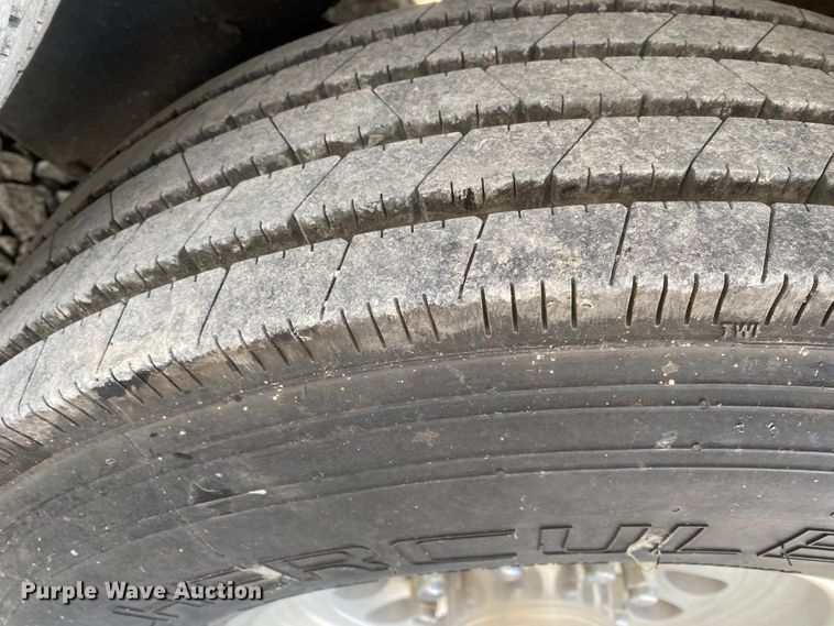 image for item JN9150 2008 Newmar X-Aire  toy hauler camper