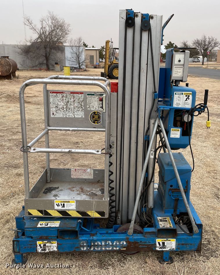 image for item JX9878 Genie IWR-24  vertical lift