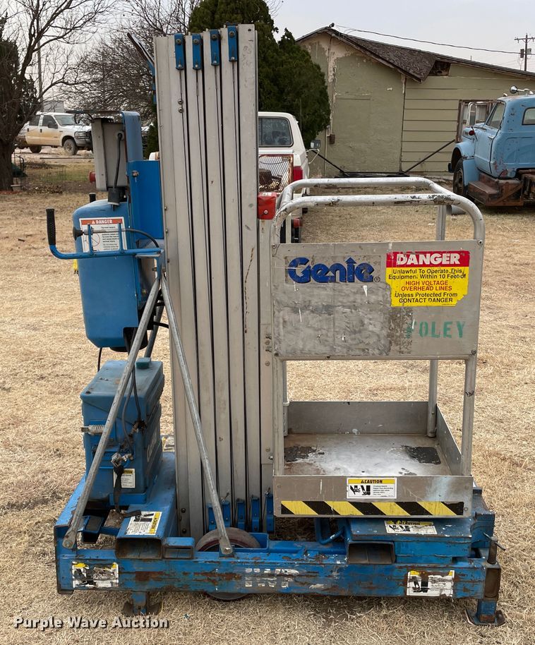 image for item JX9878 Genie IWR-24  vertical lift