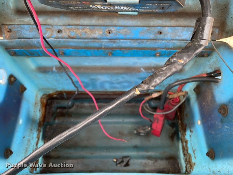 image for item JX9878 Genie IWR-24  vertical lift