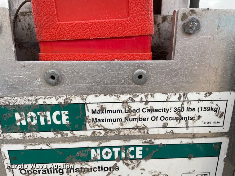 image for item JX9878 Genie IWR-24  vertical lift