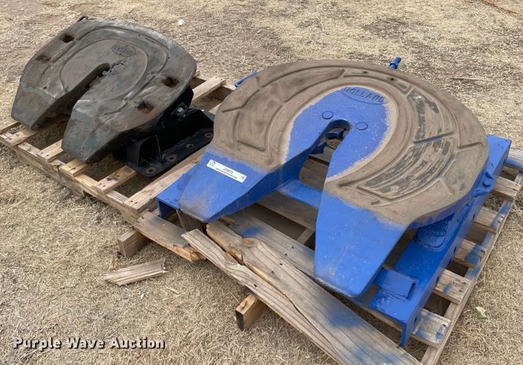 image for item JX9879 (2) fifth wheel plates