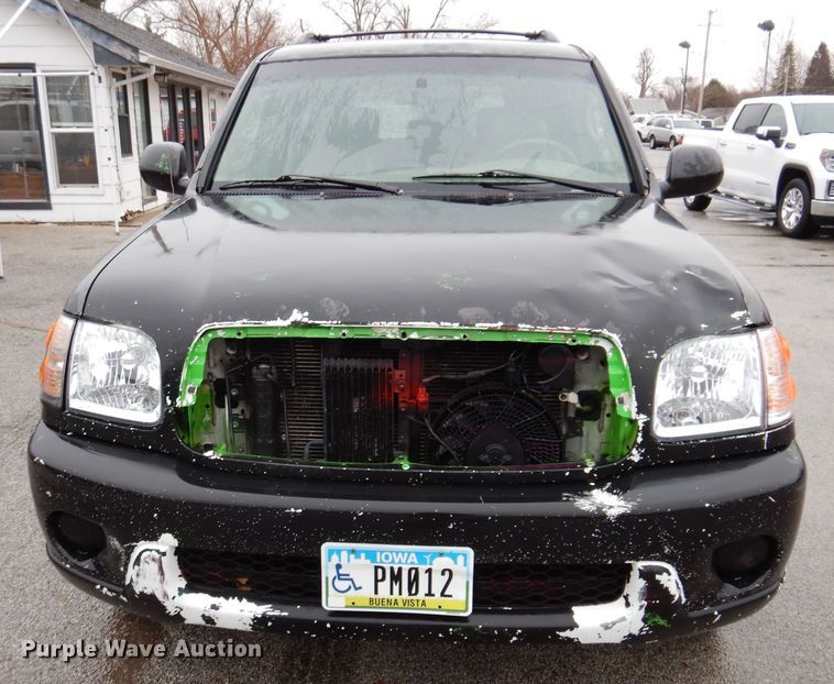 image for item KH9041 2003 Toyota Sequoia  SUV