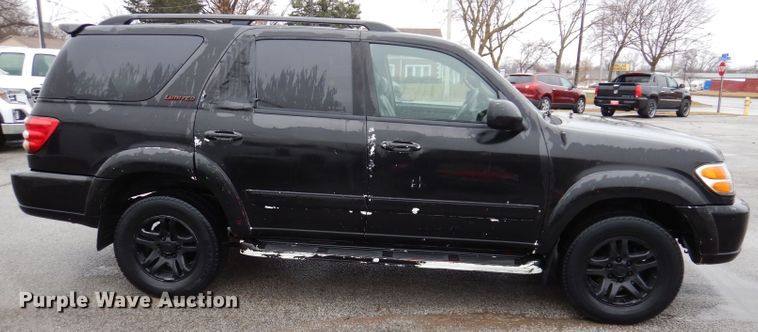 image for item KH9041 2003 Toyota Sequoia  SUV