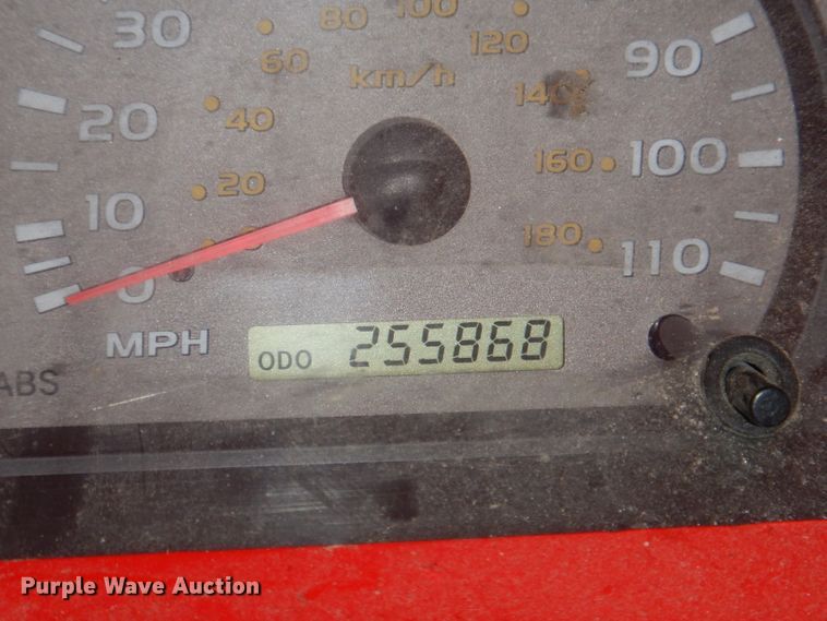 image for item KH9041 2003 Toyota Sequoia  SUV