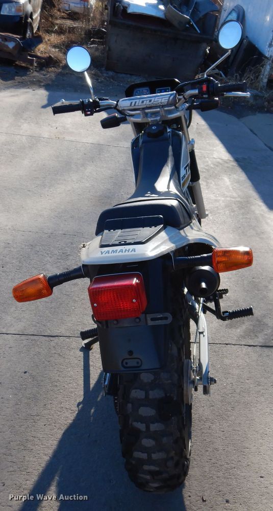 image for item KH9052 2019 Yamaha 200 TW  motorcycle