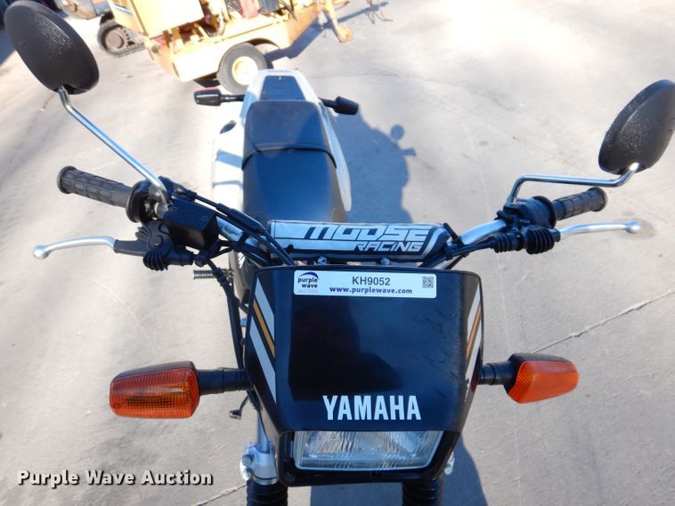 image for item KH9052 2019 Yamaha 200 TW  motorcycle