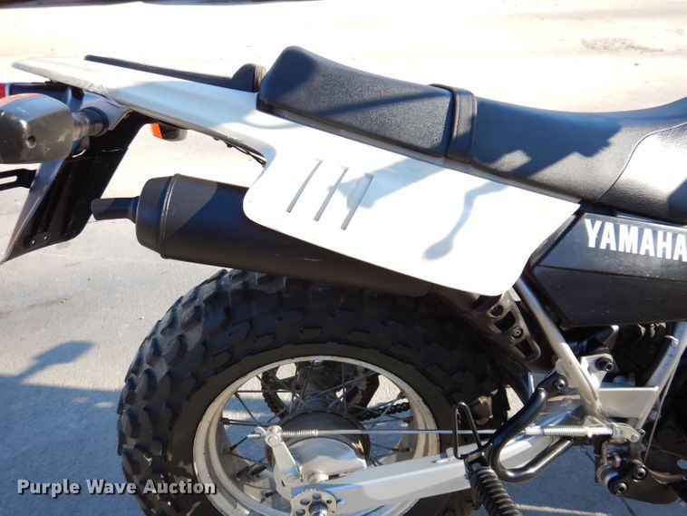 image for item KH9052 2019 Yamaha 200 TW  motorcycle