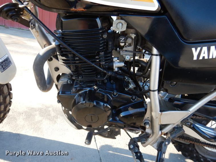 image for item KH9052 2019 Yamaha 200 TW  motorcycle