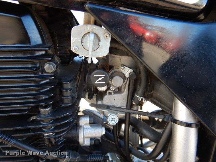 image for item KH9052 2019 Yamaha 200 TW  motorcycle