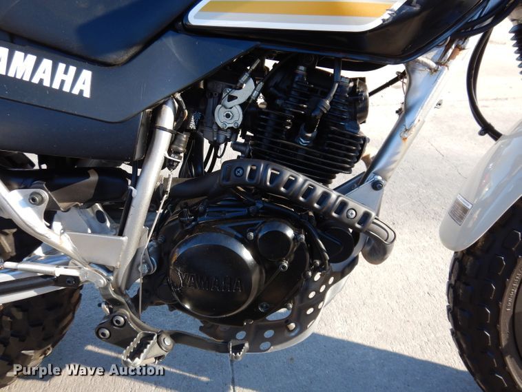 image for item KH9052 2019 Yamaha 200 TW  motorcycle