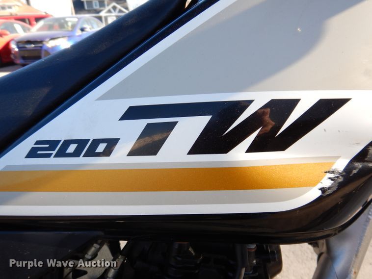 image for item KH9052 2019 Yamaha 200 TW  motorcycle