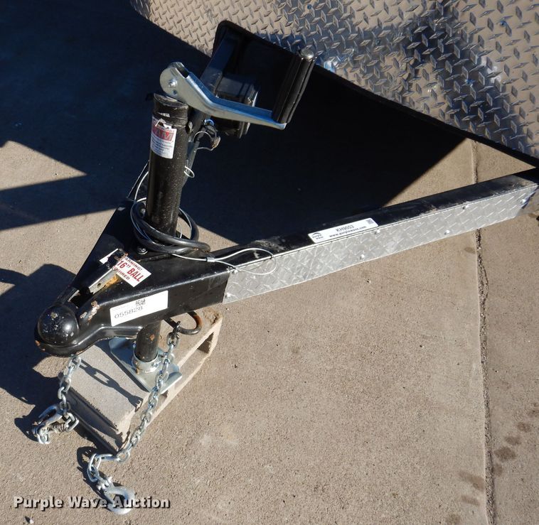 image for item KH9053 2021 Interstate Loadrunner  enclosed cargo trailer