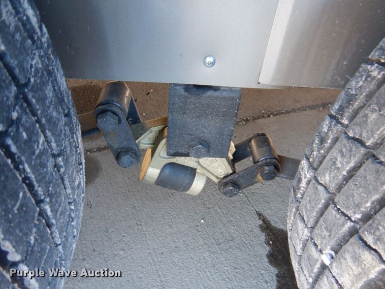 image for item KH9053 2021 Interstate Loadrunner  enclosed cargo trailer