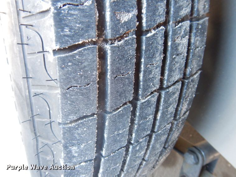 image for item KH9053 2021 Interstate Loadrunner  enclosed cargo trailer