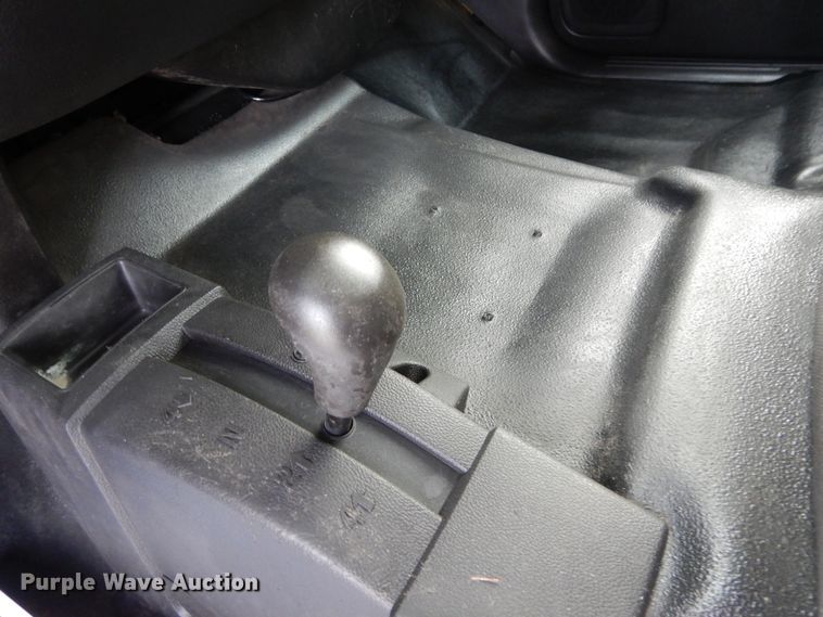 image for item KH9866 2015 Chevrolet Silverado 1500  Double Cab flatbed pickup truck