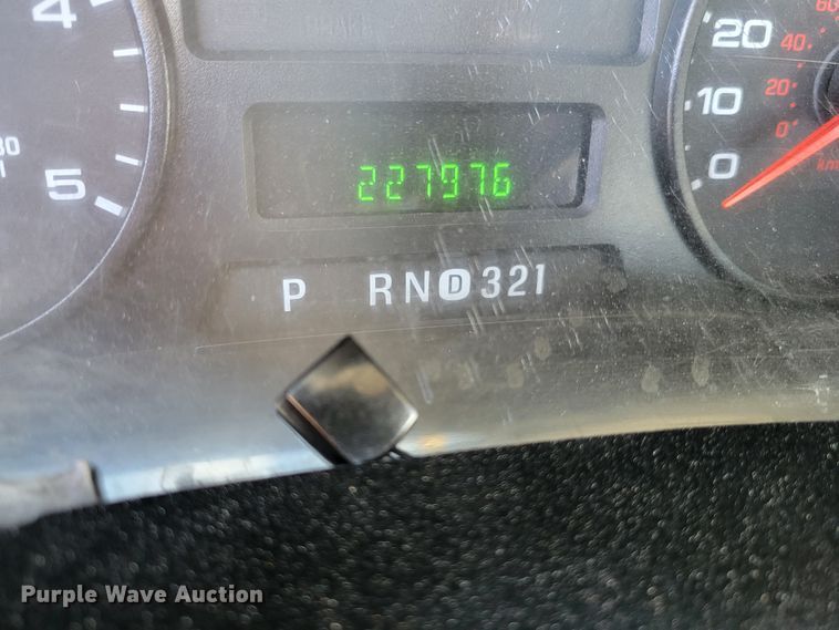 image for item KH9871 2007 Ford F550 Super Duty XL  SuperCab flatbed truck