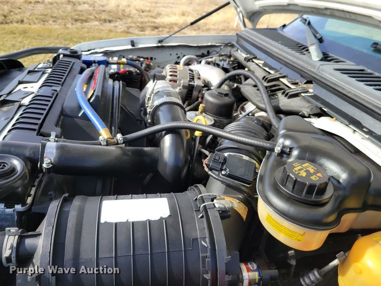 image for item KH9871 2007 Ford F550 Super Duty XL  SuperCab flatbed truck